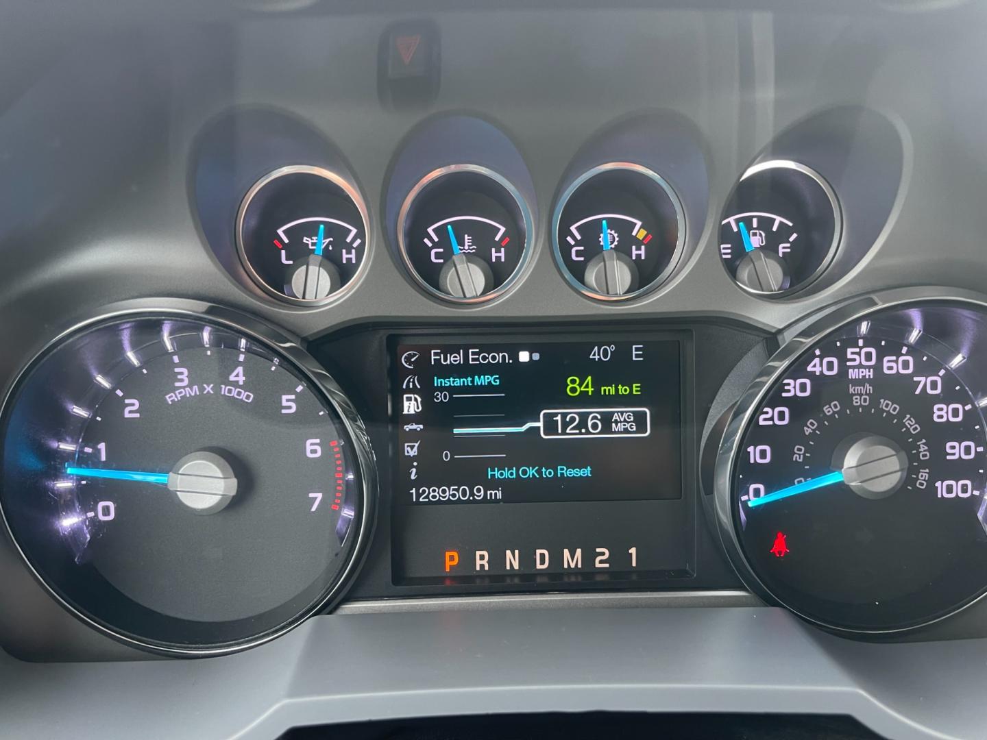 2015 Blue /Gray Ford F-350 SD XLT SuperCab Long Bed 4WD (1FT8X3B68FE) with an 6.2L V8 OHV 16V engine, 6-Speed Automatic transmission, located at 11115 Chardon Rd. , Chardon, OH, 44024, (440) 214-9705, 41.580246, -81.241943 - This 2015 Ford F-350 XLT Supercab 4WD, equipped with a robust 6.2L V8 engine and a 6-speed automatic transmission, offers substantial power and capability, suited for both work and recreational towing needs. It ensures driver comfort with a power driver's seat and power-adjustable pedals, coupled wi - Photo#25